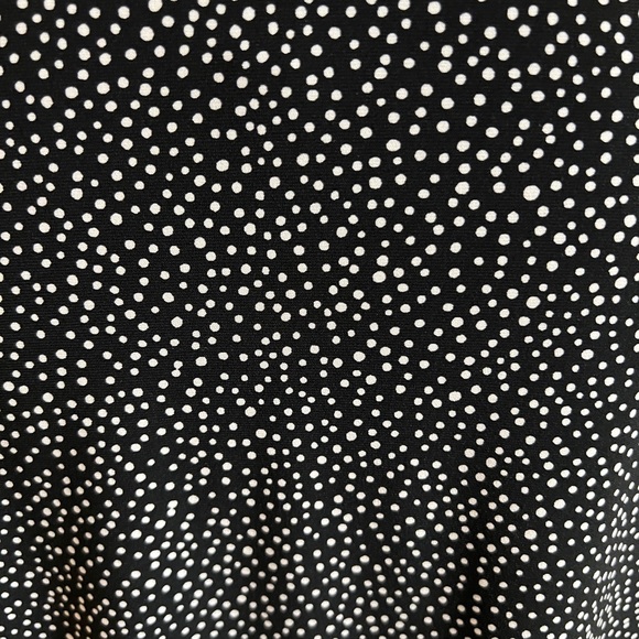 Women’s Anne Klein Sleeveless Blouse - 2X - Black - Picture 3 of 5